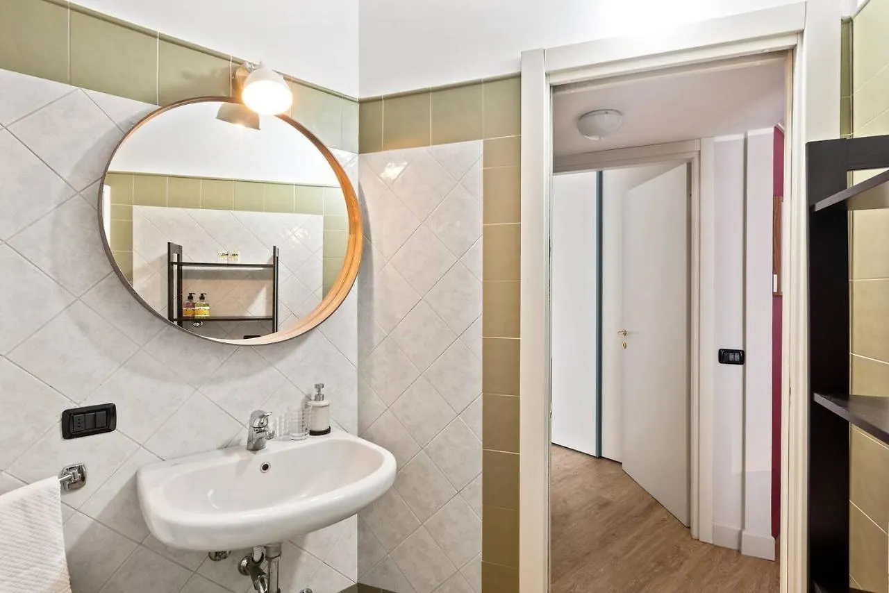 Appartement Piccola Venezia A Milano- Il Fascino Dei Navigli! 0*, Milan