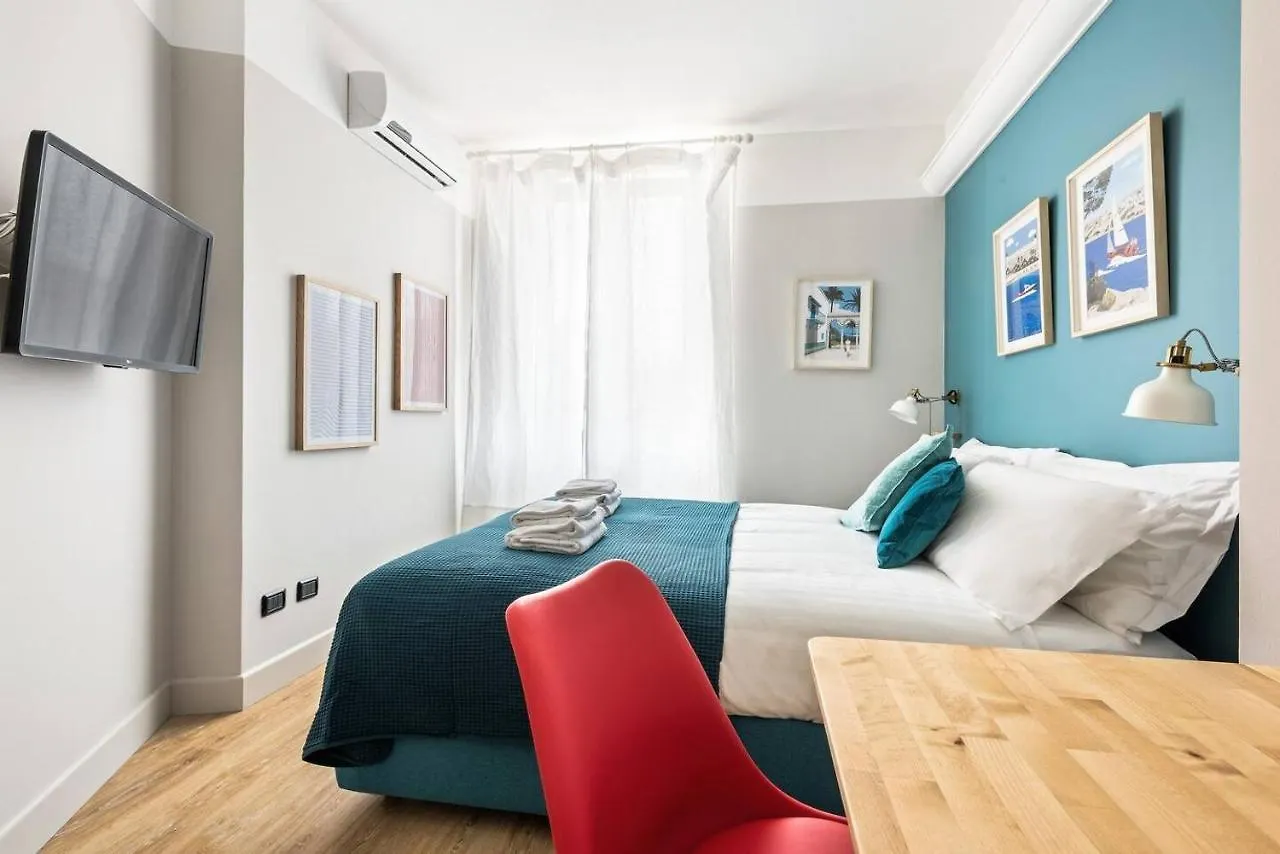 Piccola Venezia A Milano- Il Fascino Dei Navigli! Apartment 0*, Milan Italy
